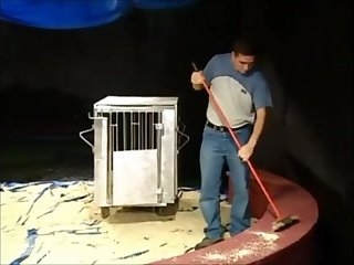 Circus Slut gives a nice blowjob (hand