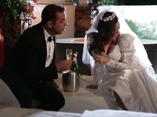 Big Boobs Wife - Her Dream Comes True