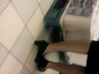 spyjob mature with hot pantyhosed legs