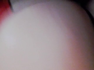 Bourgeoise offerte a deux rebeu par son